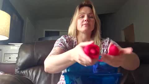 Christy Stevens online show from 3, 3, 2026