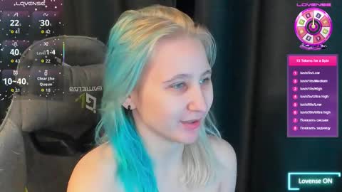 christyw3b online show from 16, 11, 2025