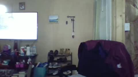 Snapshot of chrisvibess chatting on 11, 5, 2026 chrisvibess online show from 11, 5, 2026