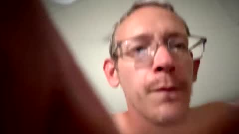 Snapshot of chriswells062590 chatting on 21, 4, 2026 chriswells062590 online show from 21, 4, 2026