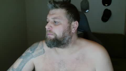 Snapshot of chrizz80 chatting on 11, 1, 2026 Chrizz online show from 11, 1, 2026