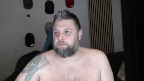 Snapshot of chrizz80 chatting on 15, 1, 2026 Chrizz online show from 15, 1, 2026