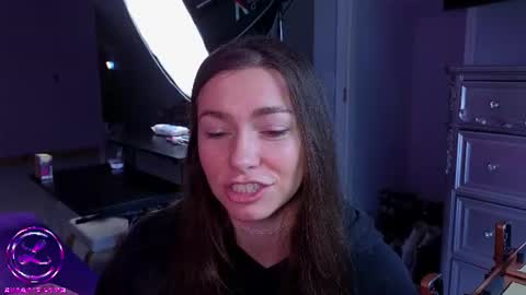 Snapshot of chroniclove chatting on 14, 6, 2026 Marley online show from 14, 6, 2026