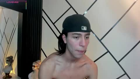 chrristopher77 online show from 15, 9, 2025