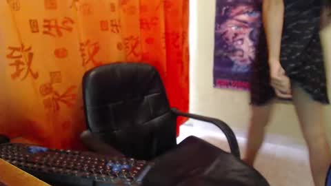 kate   online show from 1, 2, 2025