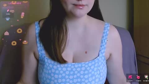 Snapshot of chubbymaia chatting on 28, 2, 2025 Maia online show from 28, 2, 2025