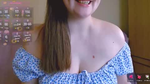 Snapshot of chubbymaia chatting on 12, 3, 2025 Maia online show from 12, 3, 2025