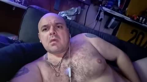 chubbyman40 online show from 18, 5, 2026