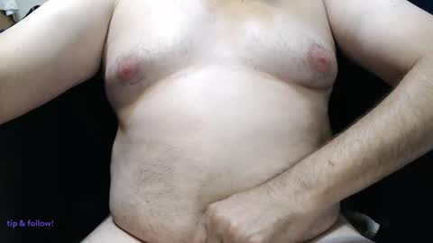 Snapshot of chumpty chatting on 1, 10, 2025 Chumpty online show from 1, 10, 2025