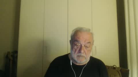 Snapshot of ciaoamoremio4 chatting on 8, 2, 2025 ciaoamoremio4 online show from 8, 2, 2025