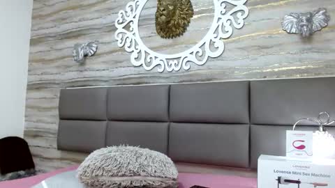 ...   ... online show from 10, 1, 2025