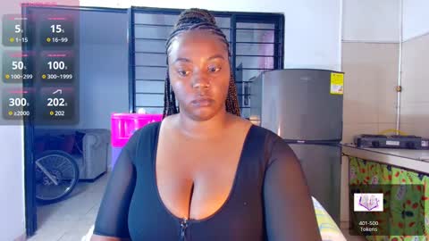Snapshot of ciaraebonyxxx chatting on 4, 3, 2025 ciaraebonyxxx online show from 4, 3, 2025