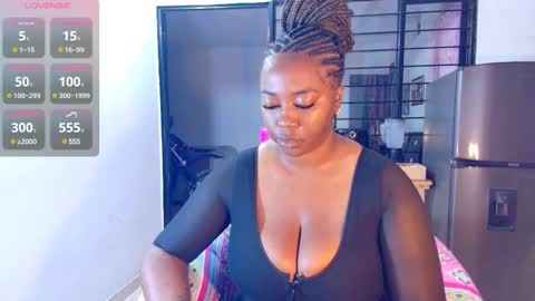 Snapshot of ciaraebonyxxx chatting on 11, 3, 2025 ciaraebonyxxx online show from 11, 3, 2025