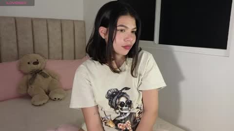 Snapshot of cielo_18d chatting on 30, 4, 2026 Mia online show from 30, 4, 2026