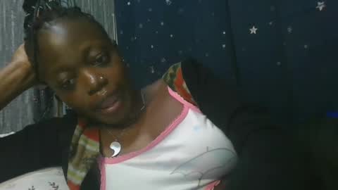 Snapshot of cilia_petite chatting on 13, 2, 2025 cilia petite online show from 13, 2, 2025