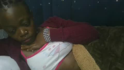 Snapshot of cilia_petite chatting on 20, 2, 2025 cilia petite online show from 20, 2, 2025