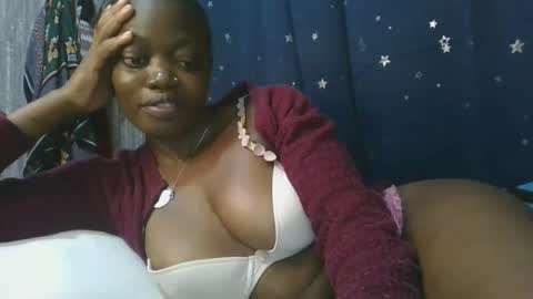 Snapshot of cilia_petite chatting on 21, 2, 2025 cilia petite online show from 21, 2, 2025