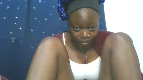 Snapshot of cilia_petite chatting on 11, 10, 2025 cilia petite online show from 11, 10, 2025