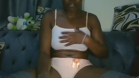 cilia petite online show from 20, 3, 2026