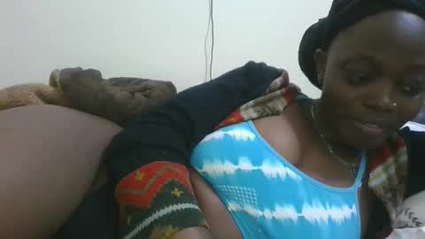 cilia petite online show from 16, 4, 2026