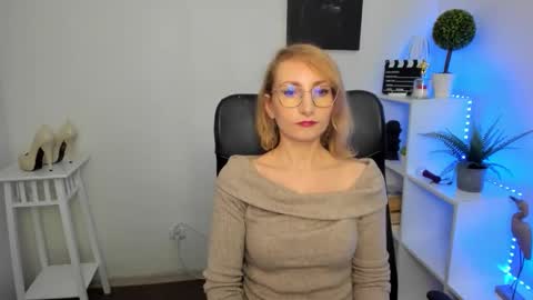 Cinderella online show from 16, 2, 2026