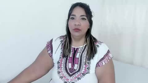Snapshot of cinnamon_skin01 chatting on 17, 2, 2026 Nailha online show from 17, 2, 2026