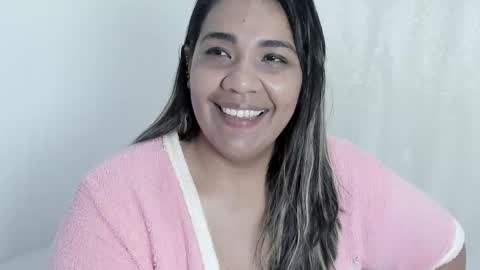 Snapshot of cinnamon_skin01 chatting on 18, 2, 2026 Nailha online show from 18, 2, 2026