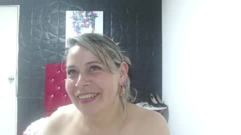Snapshot of cinthia1609 chatting on 30, 1, 2025 cinthia1609 online show from 30, 1, 2025