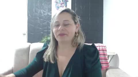 Snapshot of cinthia1609 chatting on 25, 2, 2025 cinthia1609 online show from 25, 2, 2025