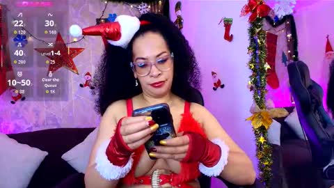 Snapshot of cintia_holms chatting on 14, 12, 2025 Cintia online show from 14, 12, 2025