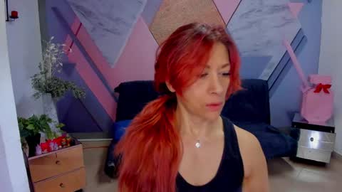 Snapshot of cintiagreyx chatting on 19, 1, 2025  CINTIA  online show from 19, 1, 2025