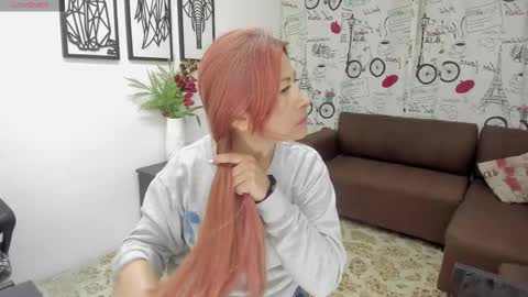 Snapshot of cintiagreyx chatting on 9, 2, 2025  CINTIA  online show from 9, 2, 2025