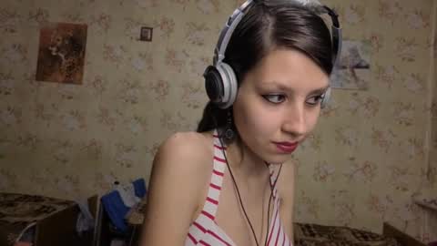 Lisa Salivan online show from 30, 10, 2025