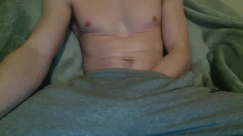 Snapshot of circumsizedbandit chatting on 8, 2, 2025 circumsizedbandit online show from 8, 2, 2025