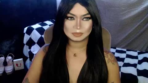 QUEEN CESS online show from 8, 2, 2026