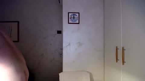 Snapshot of clacock chatting on 17, 12, 2025 clacock online show from 17, 12, 2025