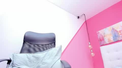 Snapshot of claire_aristizabal chatting on 24, 12, 2024 claire aristizabal online show from 24, 12, 2024