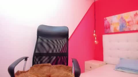 Snapshot of claire_aristizabal chatting on 31, 1, 2025 claire aristizabal online show from 31, 1, 2025