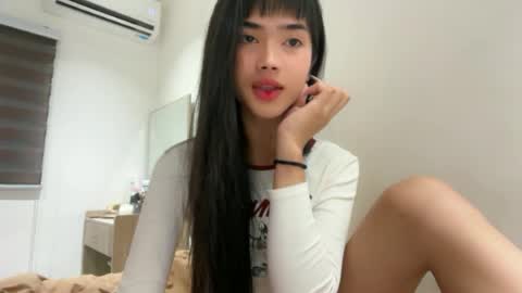 claire_siroksi online show from 27, 7, 2026