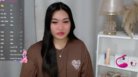 Snapshot of claire_wntr chatting on 22, 6, 2026 CLAIRE online show from 22, 6, 2026