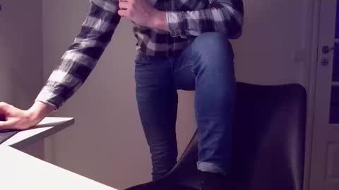 clamshive7 online show from 10, 1, 2026