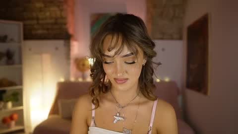 Clara smile online show from 20, 2, 2025