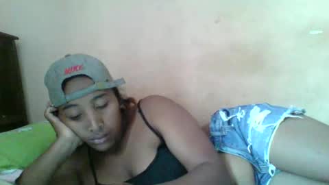 Clarah0123 online show from 17, 10, 2025