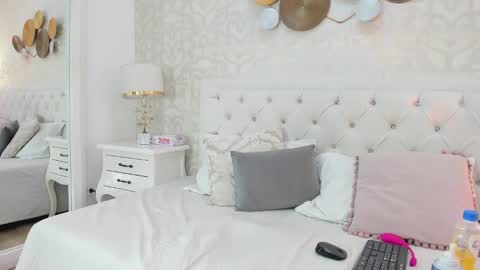 Mistress Clarisse online show from 6, 2, 2025