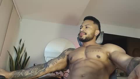 Snapshot of clark_strong chatting on 4, 2, 2026 clark_strong online show from 4, 2, 2026