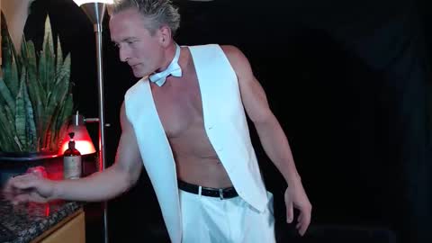 Snapshot of clarkekentxxxx chatting on 27, 4, 2026 clarkekentxxxx online show from 27, 4, 2026