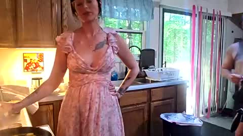 Snapshot of clarnbear chatting on 20, 6, 2026 clarnbear online show from 20, 6, 2026