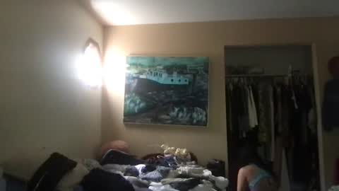 Snapshot of clarnbear chatting on 28, 7, 2026 clarnbear online show from 28, 7, 2026