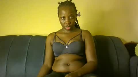 Snapshot of classic_carmen chatting on 16, 11, 2025 carmen online show from 16, 11, 2025