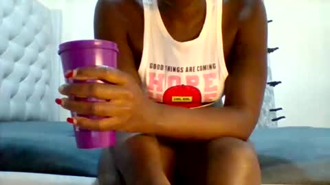 Snapshot of classic_carmen chatting on 1, 6, 2026 carmen online show from 1, 6, 2026